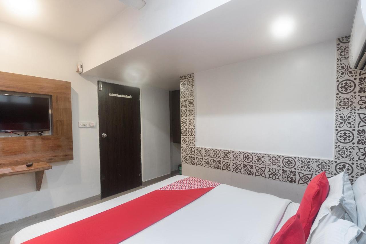 Oyo 49867 Hotel Kalpana Residency مومباي المظهر الخارجي الصورة